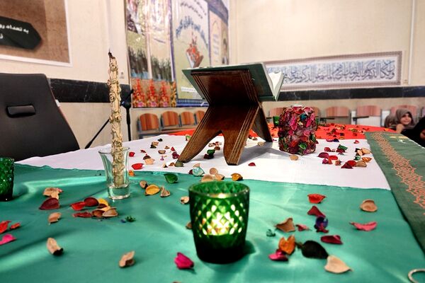 برگزاری محفل انس با قرآن کریم در دارالقرآن آیت‌الله قرائتی شهرری