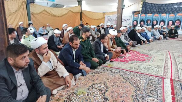  برگزاری همایش هفته وحدت در روستای درکش شهرستان سملقان