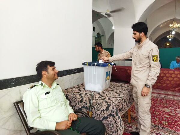 حضور حداکثری مهریزی‌ها در پای صندوق رأی