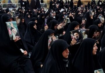 تجدید میثاق بانوان قمی با آرمان های امام شهید انقلاب 