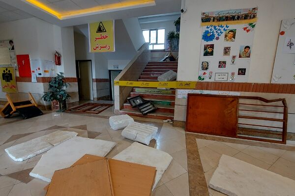 مانور سراسری زلزله در مدارس کهریزک و باقرشهر 