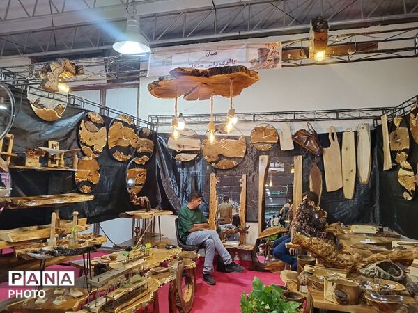 همدان میزبان بیستمین نمایشگاه سراسری صنایع‌دستی 