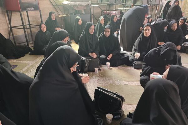 مراسم سالگرد ارتحال امام خمینی (ره) و بزرگداشت شهدای خدمت در ناحیه 2 شهرری