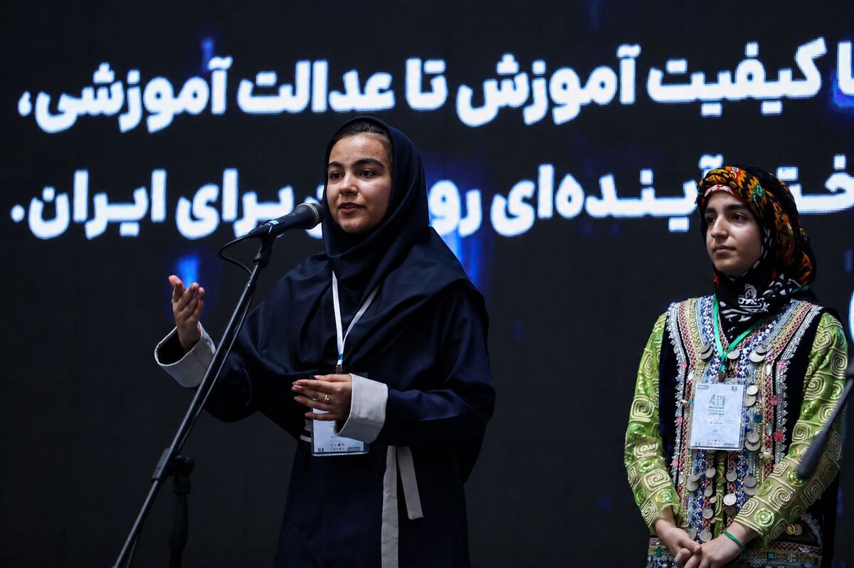 دانش‌آموز البرزی در برنامه «۴ میلیونی شدن ایران دیجیتال» خوش درخشید