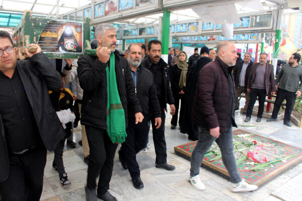 مراسم تشییع مادر شهید «حسین بی‌تا» در قم