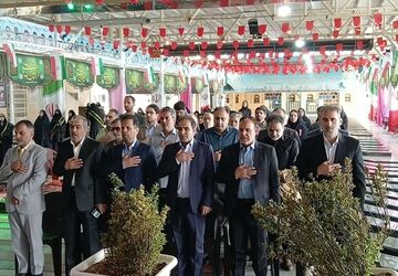 برپایی غبارروبی مزار شهدا به مناسبت هفته دفاع مقدس 