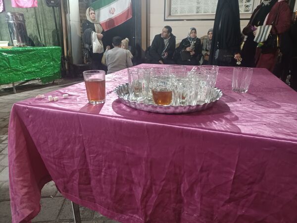 برپایی چایخانه جوانان مهدوی در نیشابور 