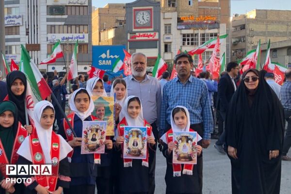 رزمایش ۵۰۰۰هزارنفری جانفدای ایران با نیابت از آقای شهید،با حضور فرهنگیان شهرستان قدس