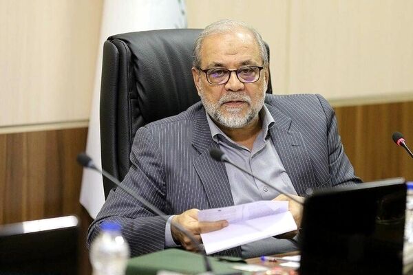 دبیر شورای عالی امنیت ملی: تسلیم و عقب نشینی در کار نخواهد بود