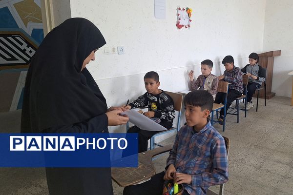 اولین دوره جشنواره رقابت‌های علمی و مهارتی سفیران سلامت ناحیه ۳ شیراز