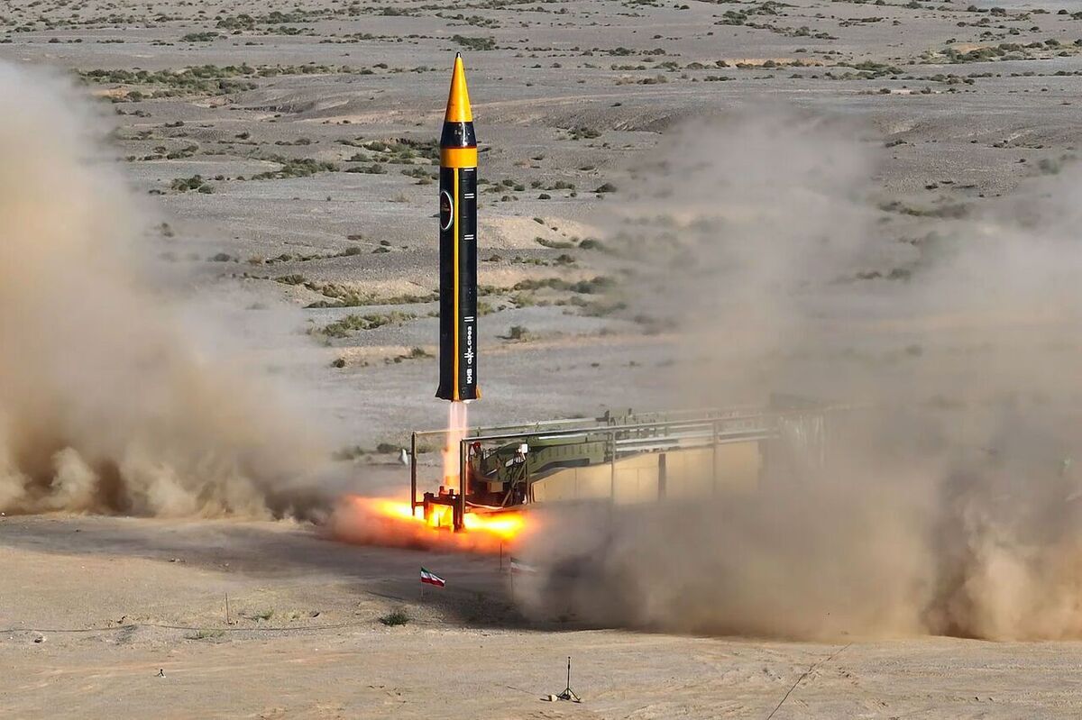  بمب خوشه‌ای در استان فارس منهدم شد