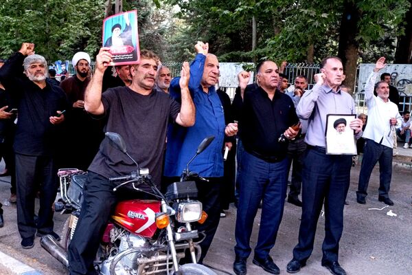 عزاداران قائد شهید با حماسه‌ای از وفاداری به میدان آمدند
