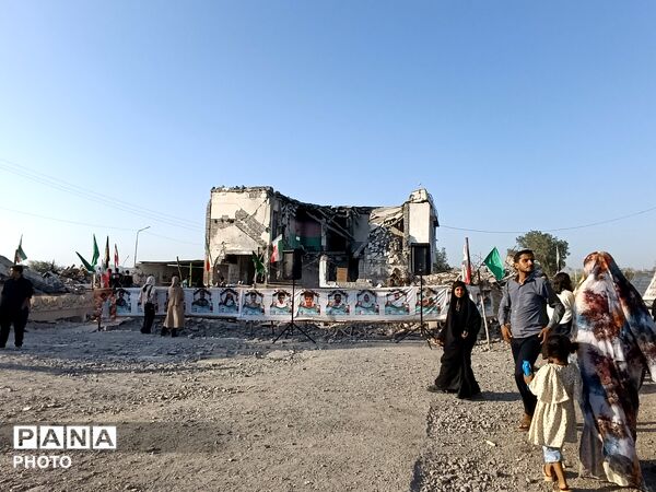 جشن باشکوه عید غدیر در مدرسه شجره طیبه میناب