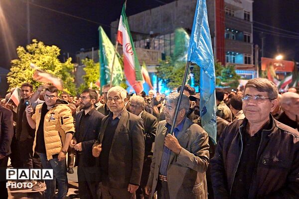 طوفان امید در خیابان‌های شهر باشت در سی دومین شامگاه عزاداری و مقاومت