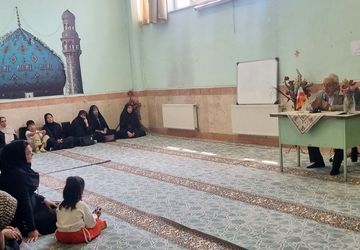 برگزاری جلسه آموزش خانواده در آموزشگاه حضرت معصومه (س) ناحیه دو شهرری 