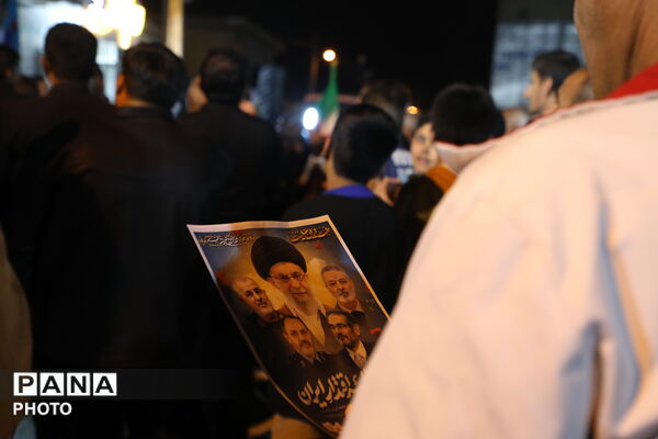  ادای احترام به ارتحال رهبر معظم انقلاب