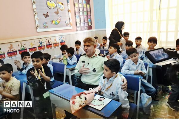 آیین بازگشایی دبستان هدف شیراز