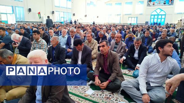 اقامه نماز عید سعید فطر در مصلی امام خمینی (ره) لنده