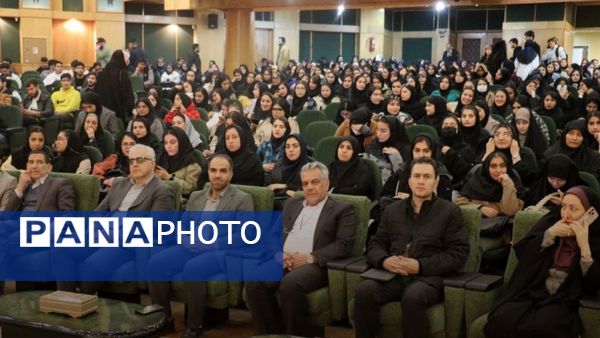 جشن روز دانشجو در دانشگاه آزاد واحد کرج 