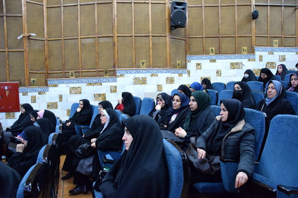  همایش معاونان پرورشی و مربیان امور تربیتی با محوریت طرح «ایرانمون» در کانون شهید فهمیده کرج 