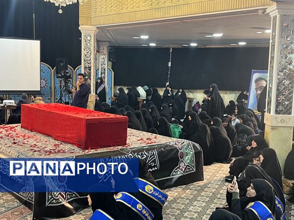 وداع با پیکر شهید گمنام 