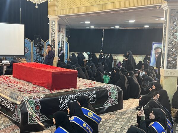 وداع با پیکر شهید گمنام 