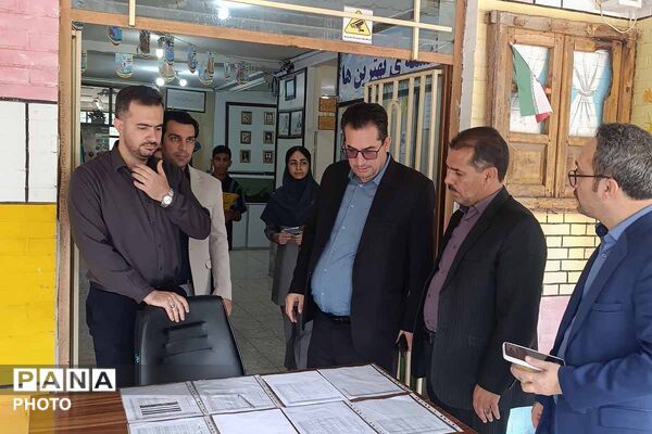 نمایش توانمندی دانش‌آموزان در جشنواره نوجوان خوارزمی/2