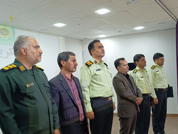  آیین و تکریم فرمانده نیروی انتظامی شهرستان خلیل آباد 