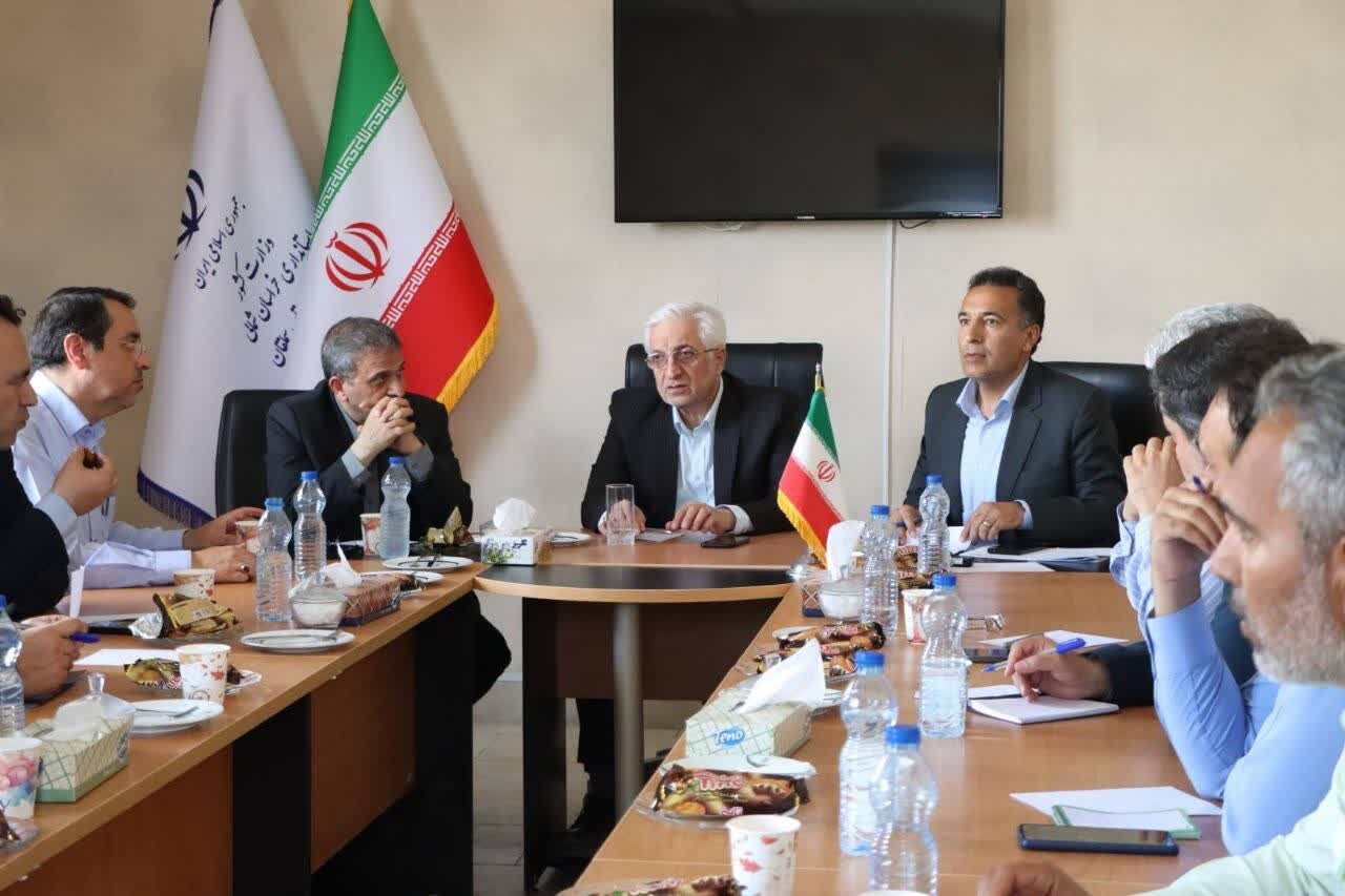 استاندار خراسان شمالی در آشخانه؛ بررسی میدانی مشکلات و صدور دستورات اجرایی