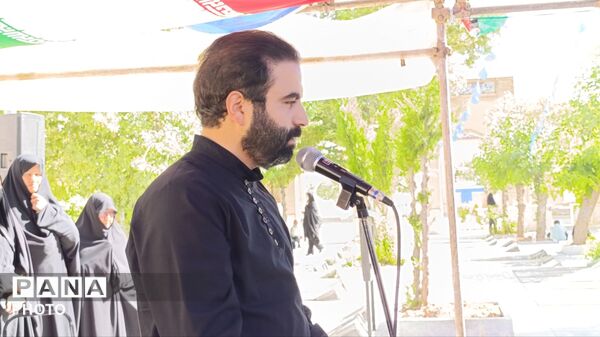  «در پناه دو ماه» در گلزار شهدای فارسان