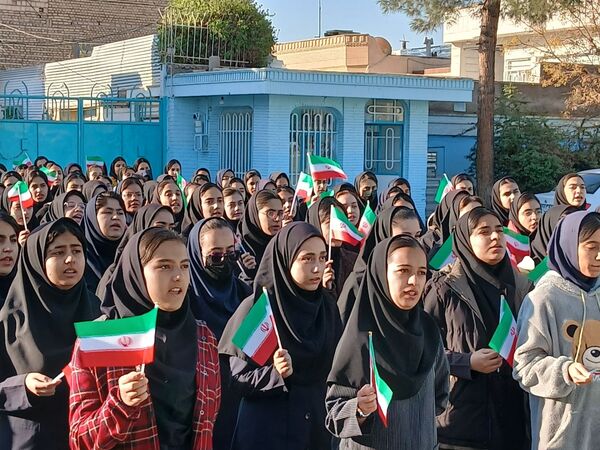 افتتاحیه طرح همیاران معلم در دبیرستان دخترانه فاطمیه