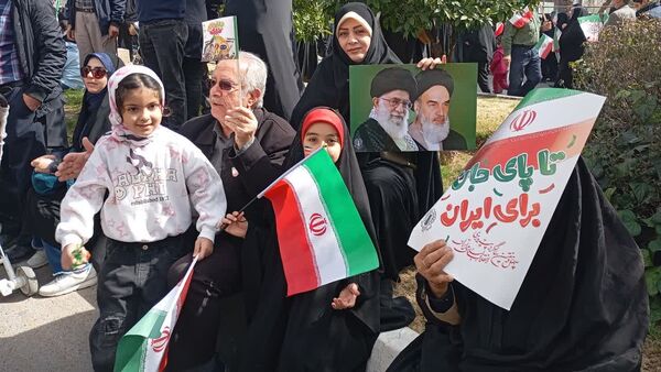 راهپیمایی 22 بهمن در شیراز برنامه دشمن را برچید