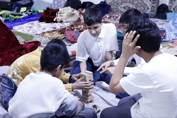 در آغوش سکوت و دعا