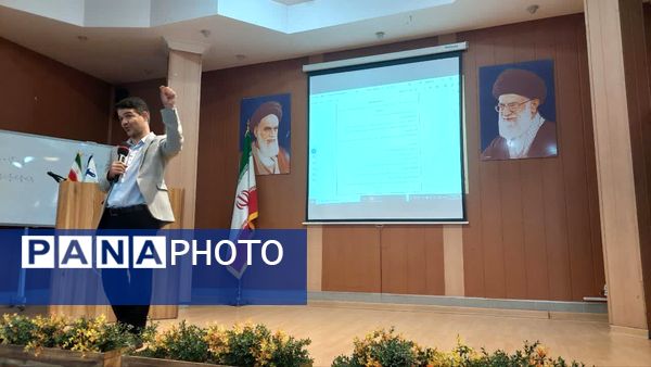 کارگاه توانمندسازی مراقبین و رابطین سلامت مدارس ناحیه۶