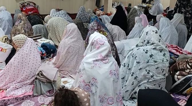 اعتکاف فرصتی برای خودشناسی و نزدیکی به خدا در میان شلوغی‌ها