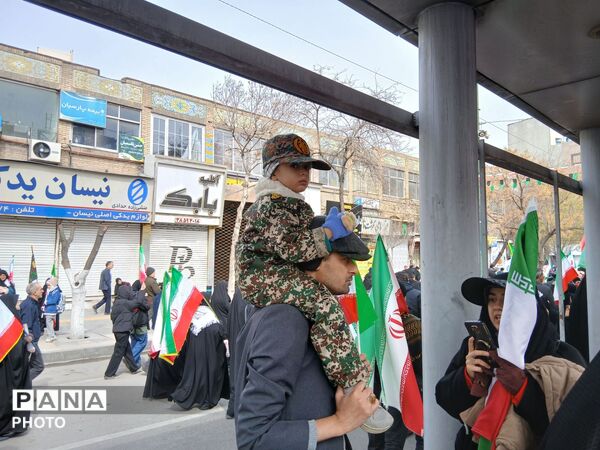 اتحاد مقدس ایرانیان در روز قدس 