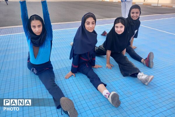 پرنیان در مسیر سلامتی؛ آماده شده دانش‌آموزان برای هفته ورزش