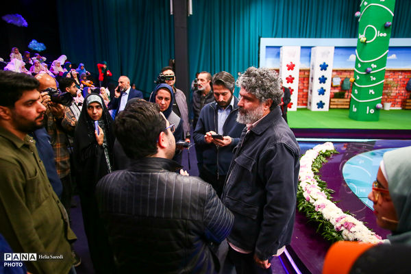 پشت صحنه برنامه تلویزیونی «جشن فرشته ها»