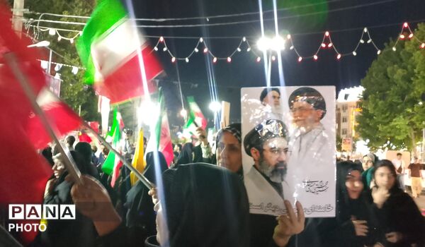 امیریه در هشتاد و هشتمین شبِ همدلی با نجوای امید و همبستگی در سکوتِ شهر غوغا کرد