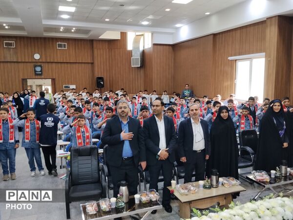 عاطفه‌ها به یاری دانش‌آموزان نیازمند می‌آید