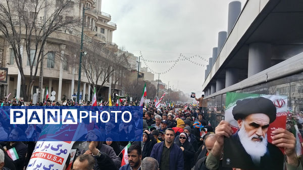 ۲۲بهمن مشتی به دهان دشمن