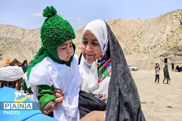 مراسم تعزیه خوانی امام حسین (ع) در روز عاشورای حسینی، شهر بار نیشابور