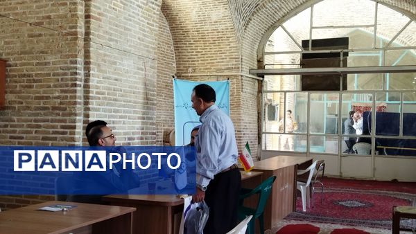 میز خدمت ادارات نیشابور در نماز جمعه 