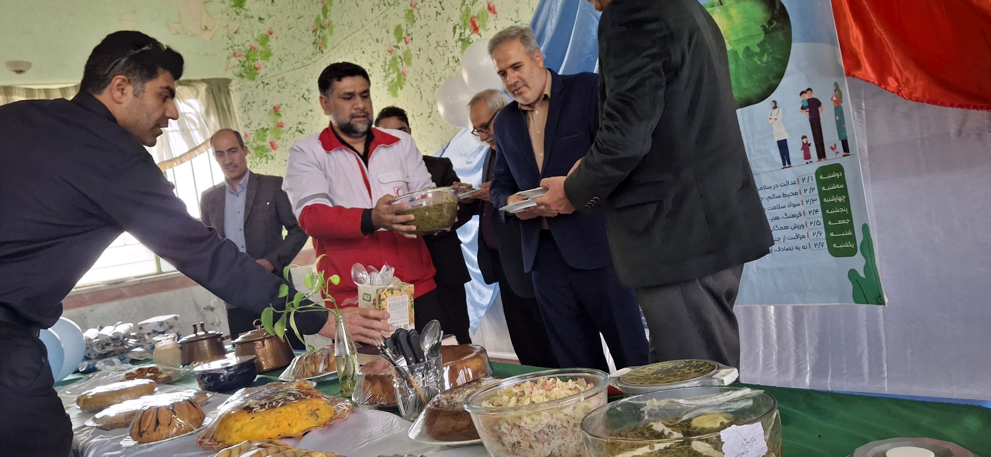 گرامیداشت هفته سلامت در دبیرستان فضیلت فاروج