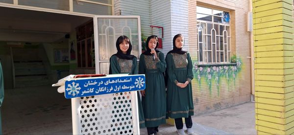 پاسداشت آیین کهن مهرگان در دبیرستان فرزانگان دوره اول
