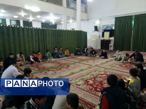 محفل انس با قرآن کریم در کاشمر 