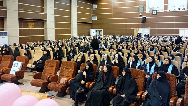 مراسم جشن روز دختر به‌مناسبت ولادت با سعادت حضرت معصومه(س) در شهر ساوه 