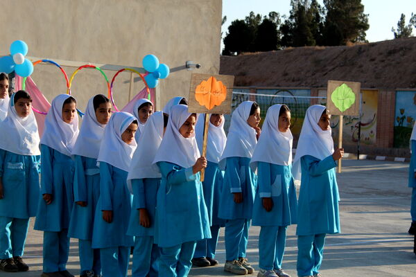 المپیاد درون مدرسه‌ای در مدرسه شهید فخرانی درق