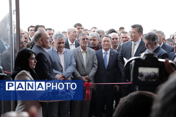 هفدهمین نمایشگاه بین‌المللی سنگ ایران در شهر نیم ور افتتاح شد