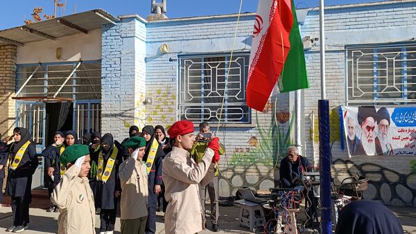 آیین نواختن زنگ انقلاب اسلامی به مناسبت چهل و ششمین سالگرد پیروزی انقلاب در نیشابور